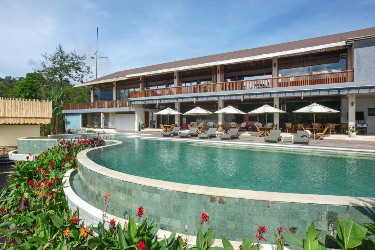 Giriwood Hotel & Villa Munduk Exteriör bild