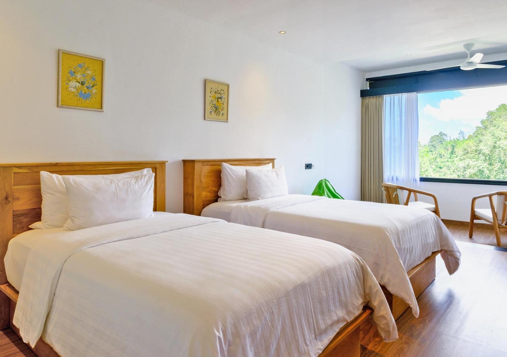Giriwood Hotel & Villa Munduk Rum bild